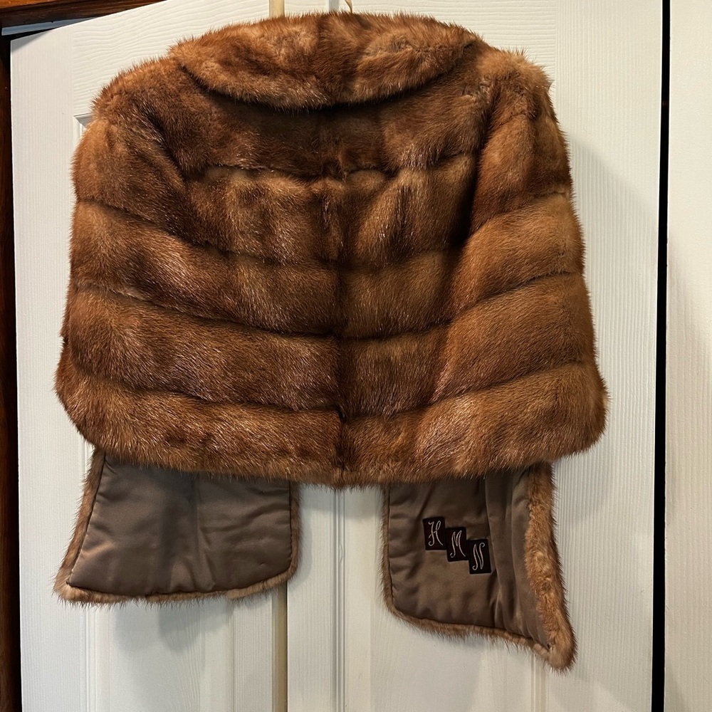 Antique mink Shaw.